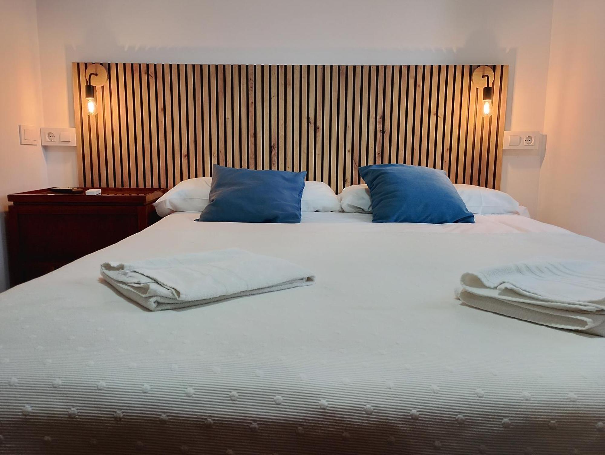 Cabalo Furado Tui Hotell Eksteriør bilde